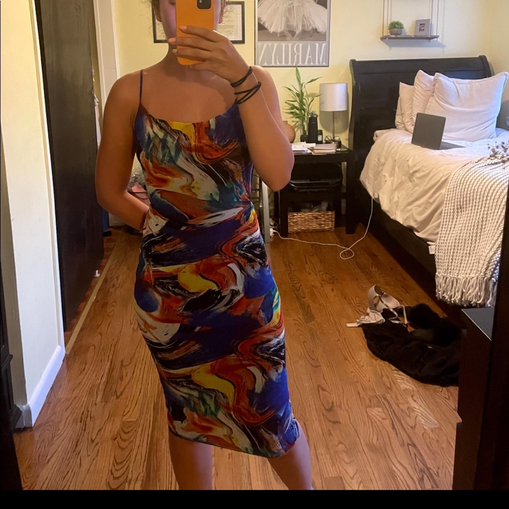 MISS LOLA Mesh abstract dress